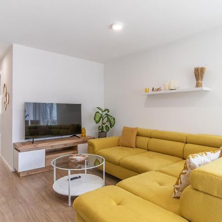 Unique: Zentrumsnahe 2 Zimmerwohnung In Villingen Mit Netflix 1 Og Ngoại thất bức ảnh